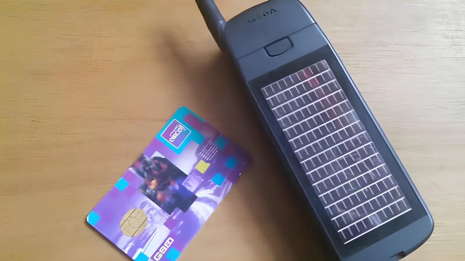 Чому ніхто не користується телефонами на сонячних батареях: несподівані причини